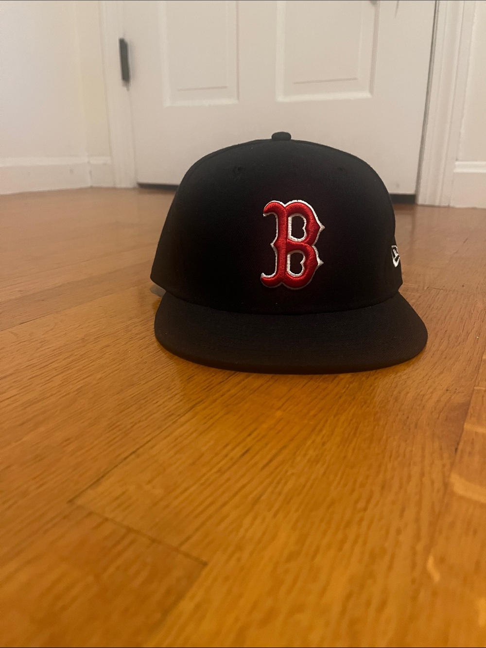 New Era Boston Red Sox 59FIFTY Fitted Hat Size 7 1/4